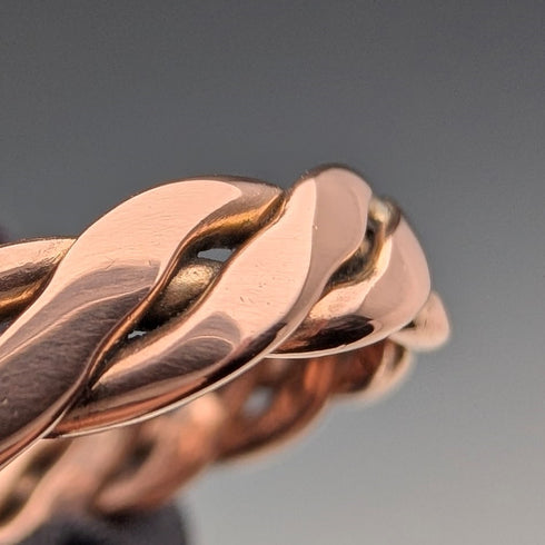 英国ヴィンテージ ジュエリー 9ctゴールドローズゴールド スパイラルリング 3g(8-9号)指輪