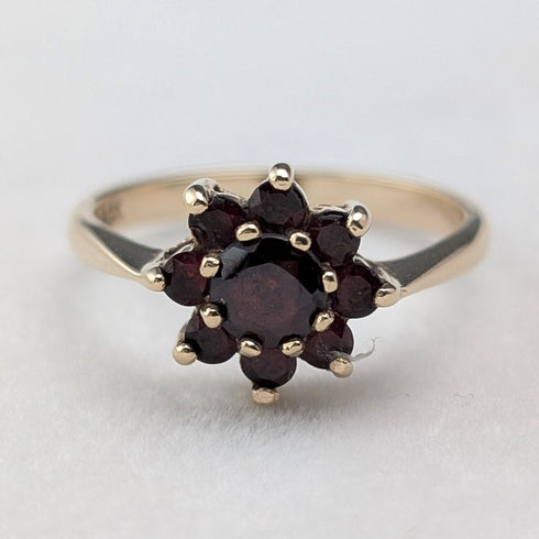英国ヴィンテージ ジュエリー 9ctゴールド&ガーネットリング 2.3g(12号) 指輪
