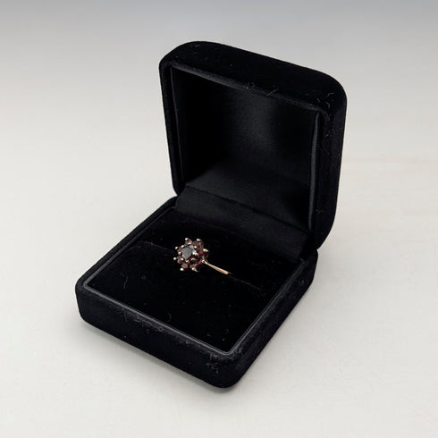 英国ヴィンテージ ジュエリー 9ctゴールド&ガーネットリング 2.3g(12号) 指輪