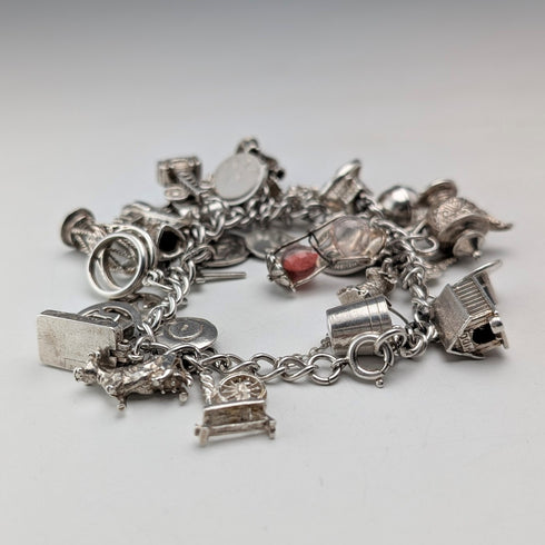 約 1970 年英國復古純銀吊飾手鍊 78 克