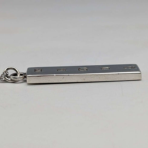 1977 British sterling silver jubilee ingot pendant 17g with necklace