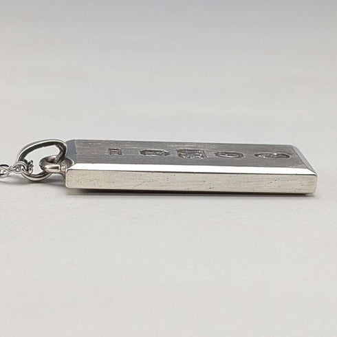 1977 British sterling silver jubilee ingot pendant 35g with necklace