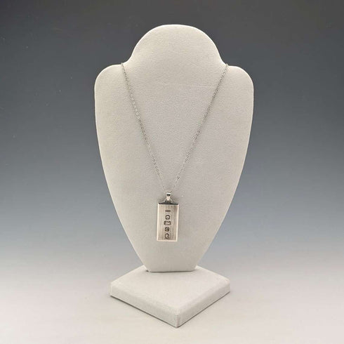 1977 British sterling silver jubilee ingot pendant 35g with necklace