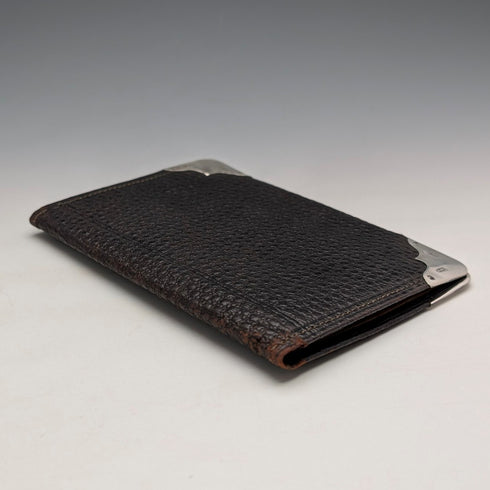 1902 年英國古董純銀裝飾皮革雙折皮夾 PWS