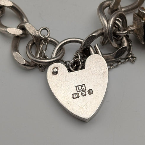 1975 英國復古純銀吊飾手鍊 48 克 LC