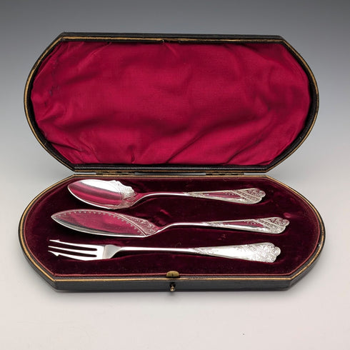 Antique British silver plate dessert cutlery trio by Barker Brothers, in case