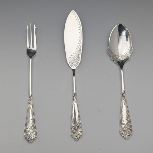 Antique British silver plate dessert cutlery trio by Barker Brothers, in case