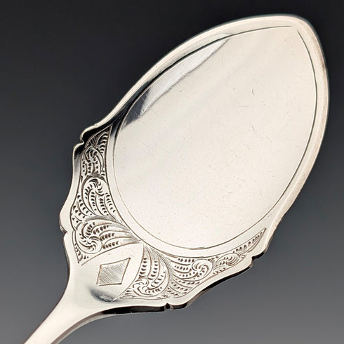 Antique British silver plate dessert cutlery trio by Barker Brothers, in case