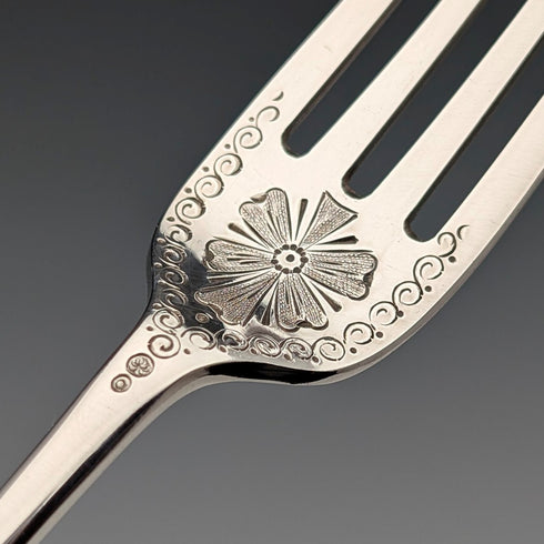 19世紀中頃 英国アンティーク シルバープレート製 クリスニングカトラリーペア ケース入 Thomas Wilkinson