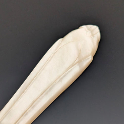 Circa 1875 British antique white mother-of-pearl handle dessert cutlery, 6 pairs, in wooden box