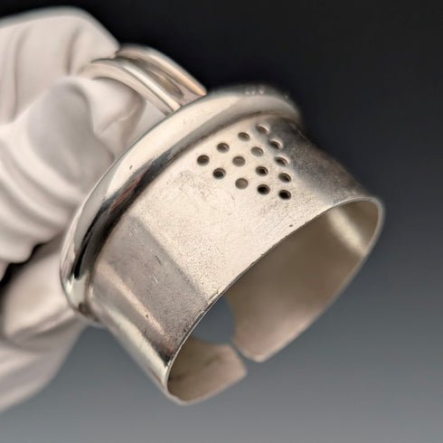 英国ヴィンテージ シルバープレート製 1.5パイントジャージージャグ