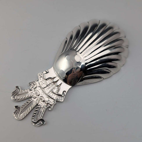 1981 British vintage sterling silver tea caddy spoon Roberts & Belk