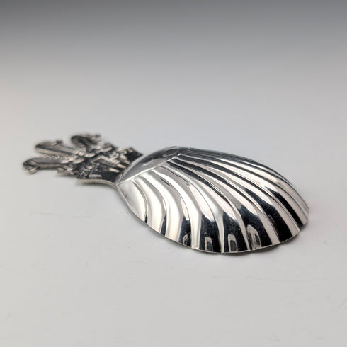 1981 British vintage sterling silver tea caddy spoon Roberts & Belk