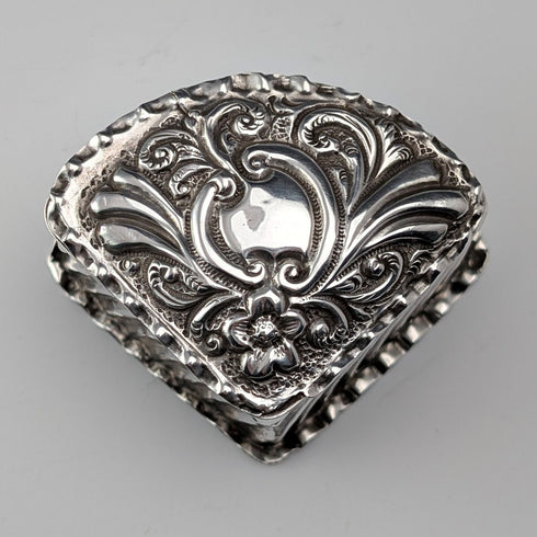 1893 年英國古董純銀扇形盒 14 克 Joseph Whitten