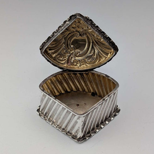 1893 British antique sterling silver fan-shaped box, 14g, Joseph Whitten