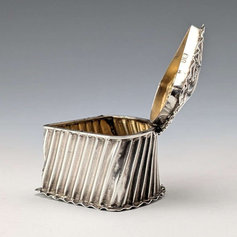 1893 British antique sterling silver fan-shaped box, 14g, Joseph Whitten