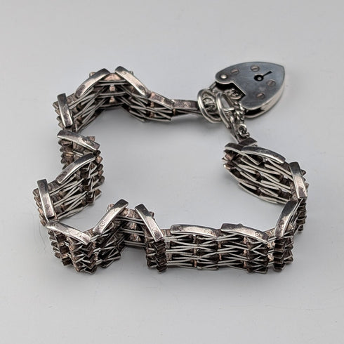 1976 年英國復古純銀門手鍊 27 克 LC