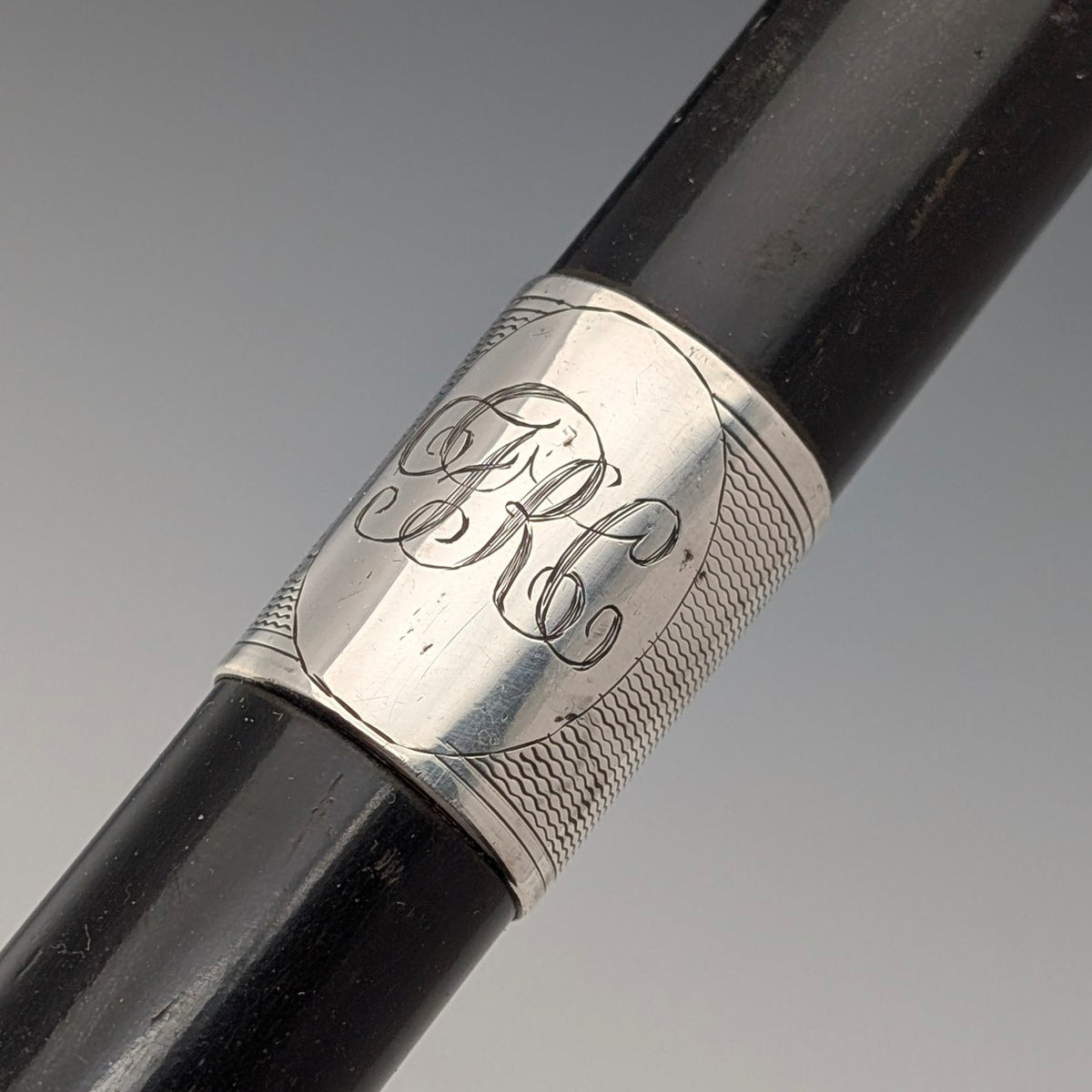1937年 英国ヴィンテージ 紳士用 曲がりハンドル 純銀装飾 ステッキ 杖 93cm Kendall&amp;Sons 1937年 英国ヴィンテージ 紳士用 曲がりハンドル 純銀装飾