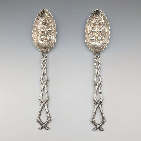 Late 19th Century British Antique Silver Plate Berry Spoons Pair in Case