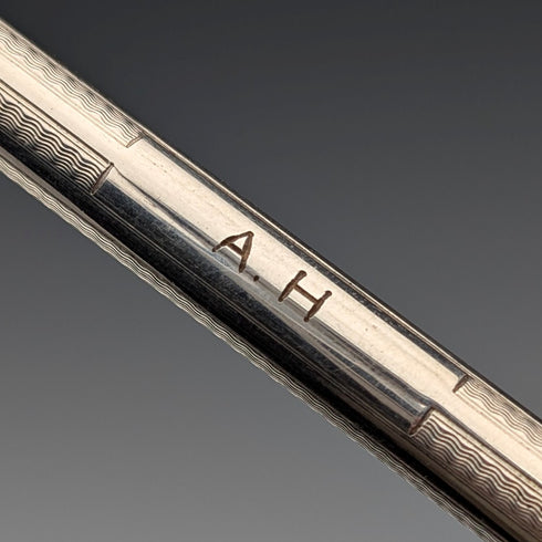 英國 Vintage Yard O 紅色卷銀自動鉛筆