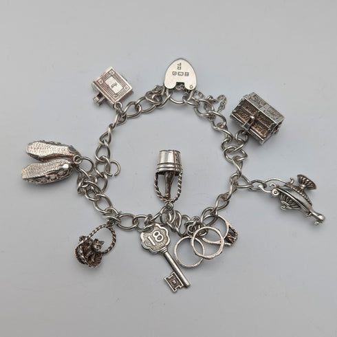 1979 英國復古純銀吊飾手鍊 33 克