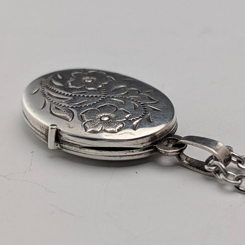 復古純銀橢圓形小盒吊飾搭配項鍊