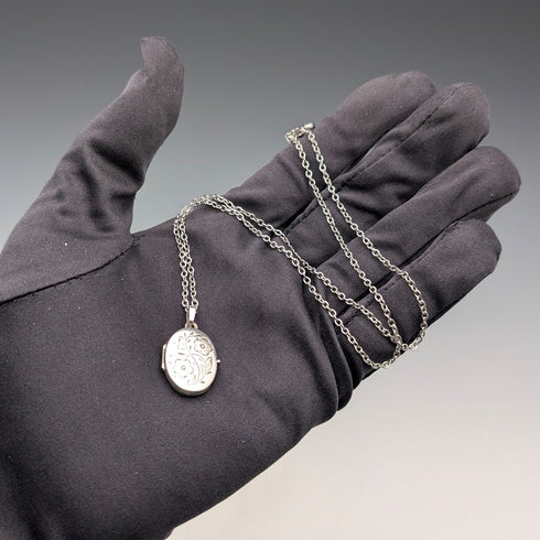 復古純銀橢圓形小盒吊飾搭配項鍊