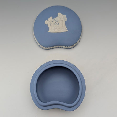 英國復古韋奇伍德碧玉豆形盒飾品淡藍色