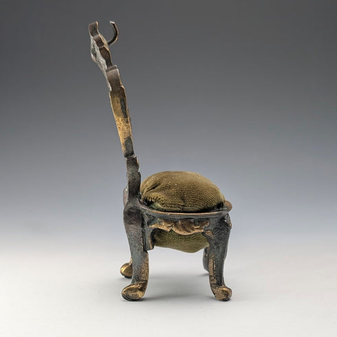 1920年代 真鍮製 椅子型 懐中時計ホルダー カーキシート