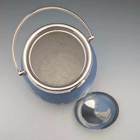 英国アンティーク ウェッジウッド ビスケットバレル ジャスパーウェア ペールブルー