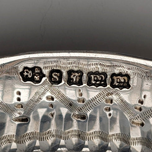 英國古董銀盤和雕花玻璃內黃油盤