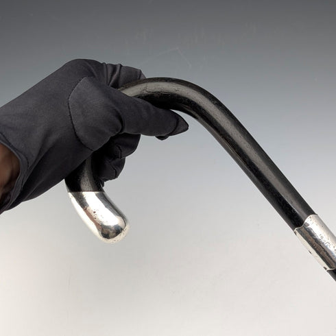 1912年 英国アンティーク 黒軸 曲がりハンドル 純銀装飾 ステッキ 杖 90cm J Howell&Co