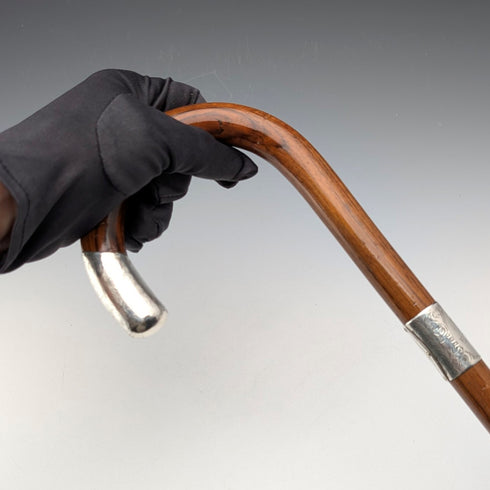 1921年 英国アンティーク 茶軸 曲がりハンドル 純銀装飾 ステッキ 杖 92cm J Howell&Co