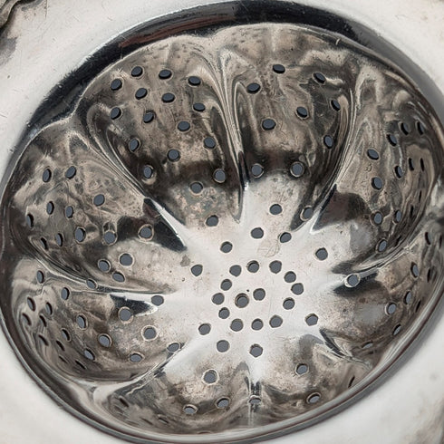 米国アンティーク 純銀製ティーストレーナー フローラル装飾