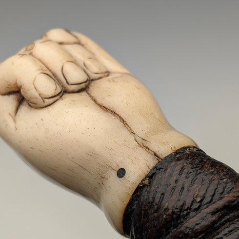 英国アンティーク ボーン製 握りこぶし型丸ハンドル ステッキ 杖 85cm