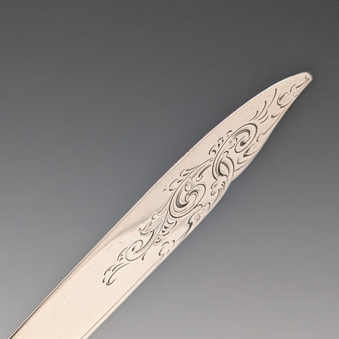 Circa 1905 British antique pure silver cutlery pair, total weight 71g, William Hutton