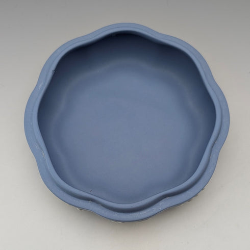 英国ヴィンテージ ウェッジウッド ジャスパーウェア製 丸型ボックス 小物入れ ペールブルー 蓋なし