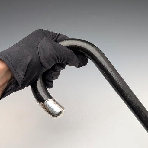 1935年 英国ヴィンテージ ブラックシャフト 曲がりハンドル 純銀装飾 ステッキ 杖 91cm