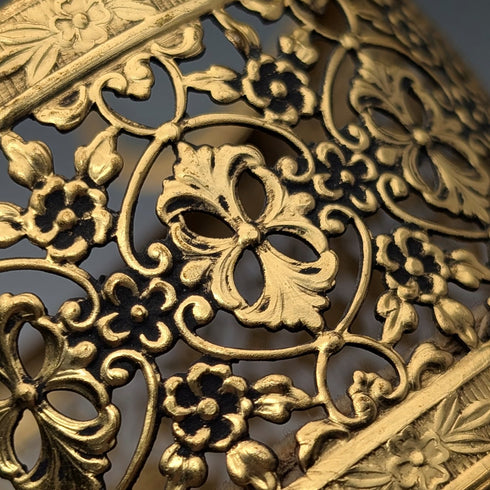 法國復古鍍金玻璃蓋腳珠寶盒