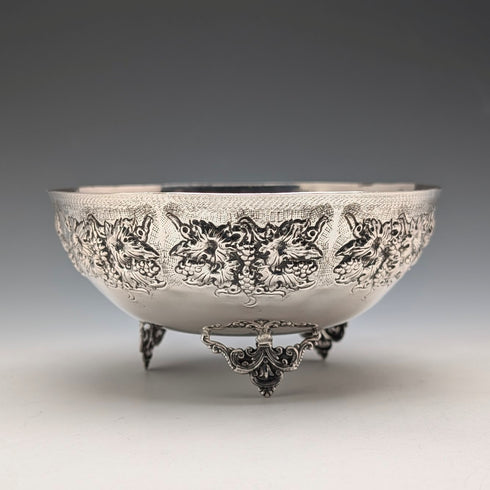 復古 830 銀塞浦路斯碗,附浮雕裝飾,83 克