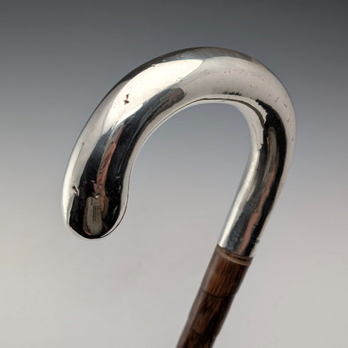 1912年 英国アンティーク ブラウンシャフト 純銀製プレーン曲がりハンドル ステッキ 杖 92cm
