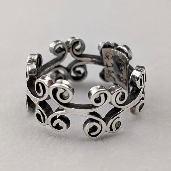 Vintage Mexican sterling silver ring (size 12-13)