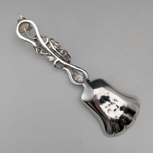 1971 British Vintage Sterling Silver Tea Caddy Spoon 27g Grape Decoration MK