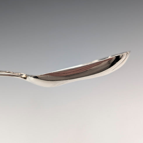 1971 British Vintage Sterling Silver Tea Caddy Spoon 27g Grape Decoration MK