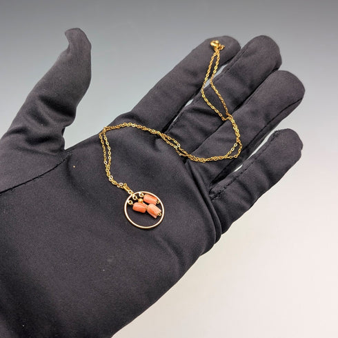 復古黃金和粉紅珊瑚吊墜項鍊