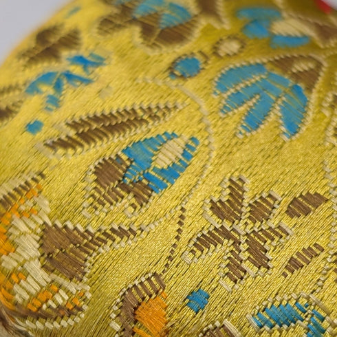 1920年代 アンティーク 真鍮製 椅子型 懐中時計ホルダー イエロー刺繍シート