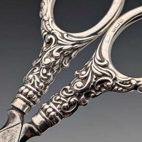 1902 Antique Sterling Silver Handle Sewing Scissors 3-Piece Set Levi&Salaman