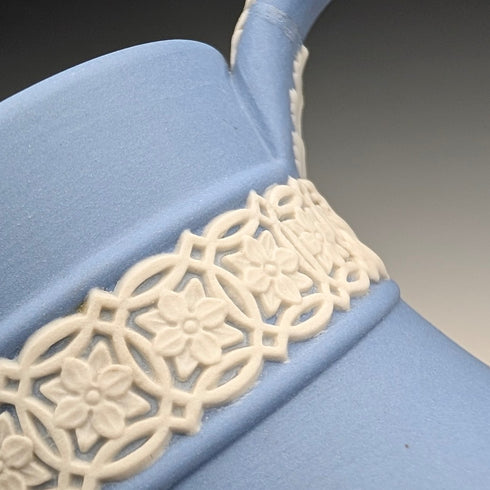 英国ヴィンテージ ウェッジウッド ジャスパーウェア製 ウォータジャグ ペールブルー