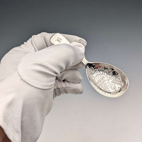 1836 British antique sterling silver tea caddy spoon, 11g, John, Henry & Charles Lias