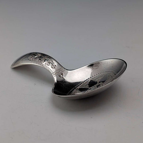 1910 British antique sterling silver small tea caddy spoon 11g WS Savage